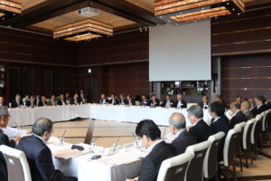 第6回西日本経済同友会代表者会議：子どもの貧困、大阪・関西万博をテーマに議論