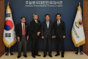 朴喆煕 駐日大韓民国大使を訪問
